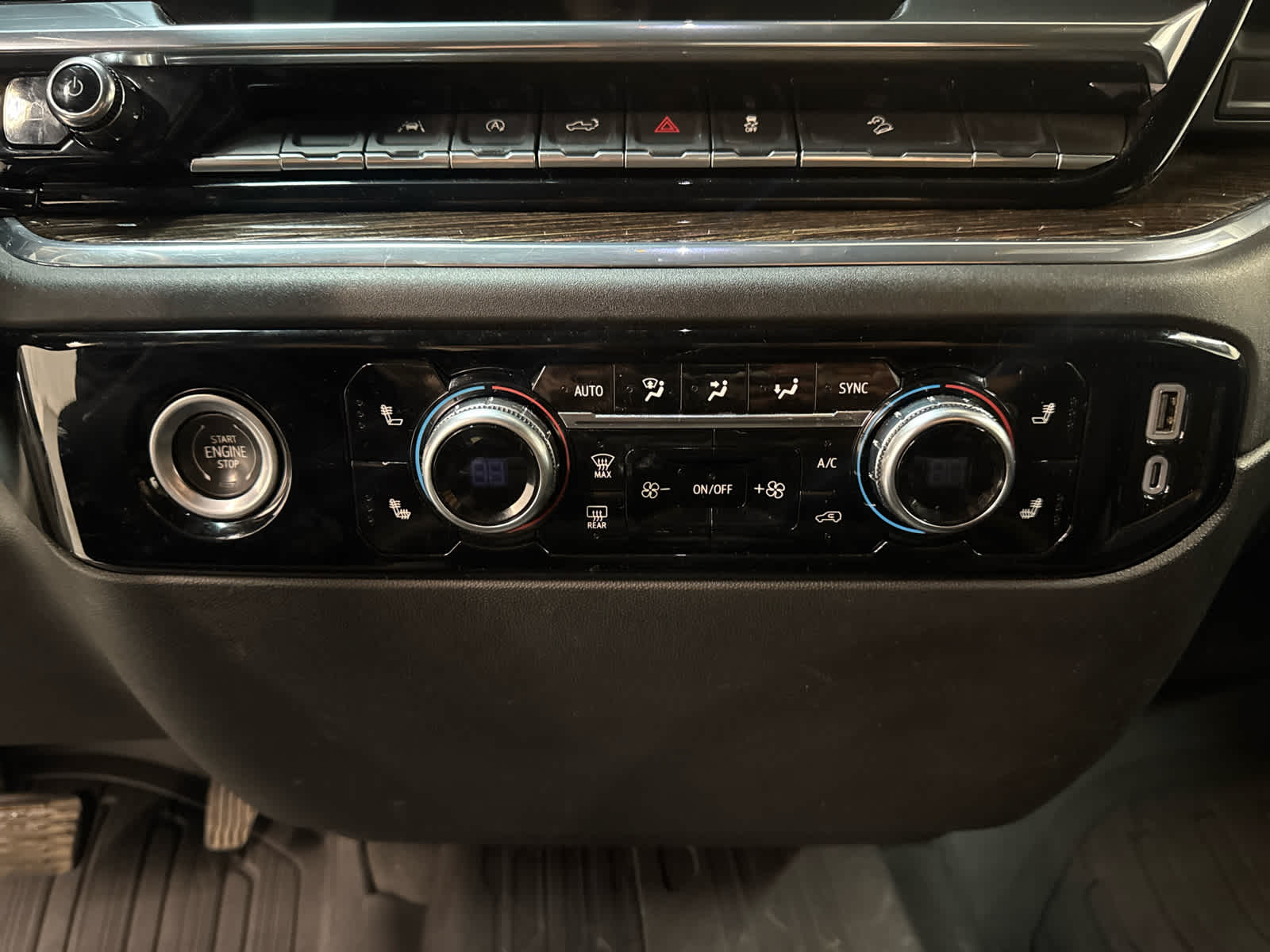 Thumbnail: 2024 GMC Sierra 1500 - 20