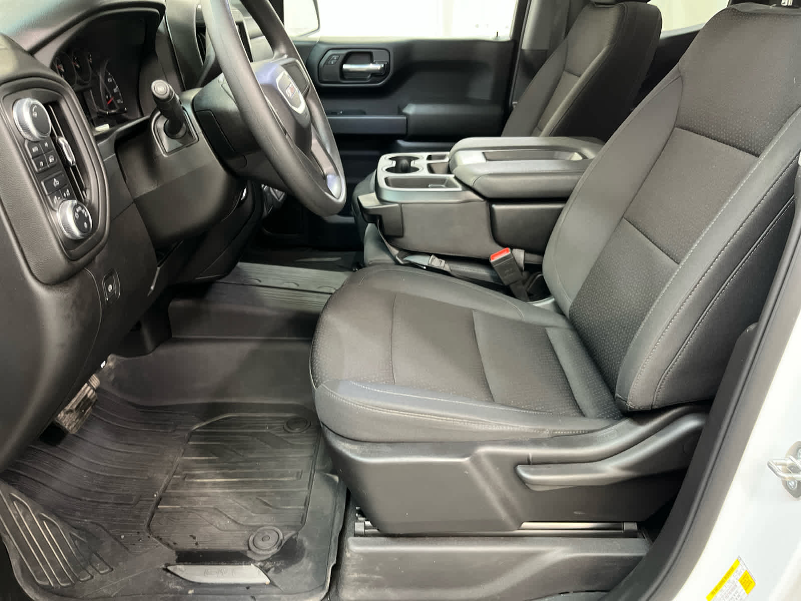 Thumbnail: 2024 GMC Sierra 1500 - 17