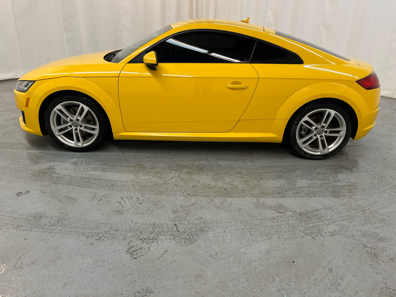 Thumbnail: 2016 Audi TT - 2