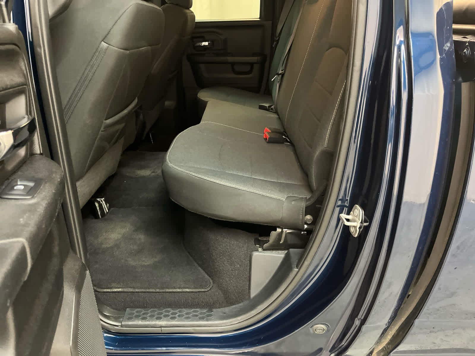 Thumbnail: 2022 RAM 1500 Classic - 11