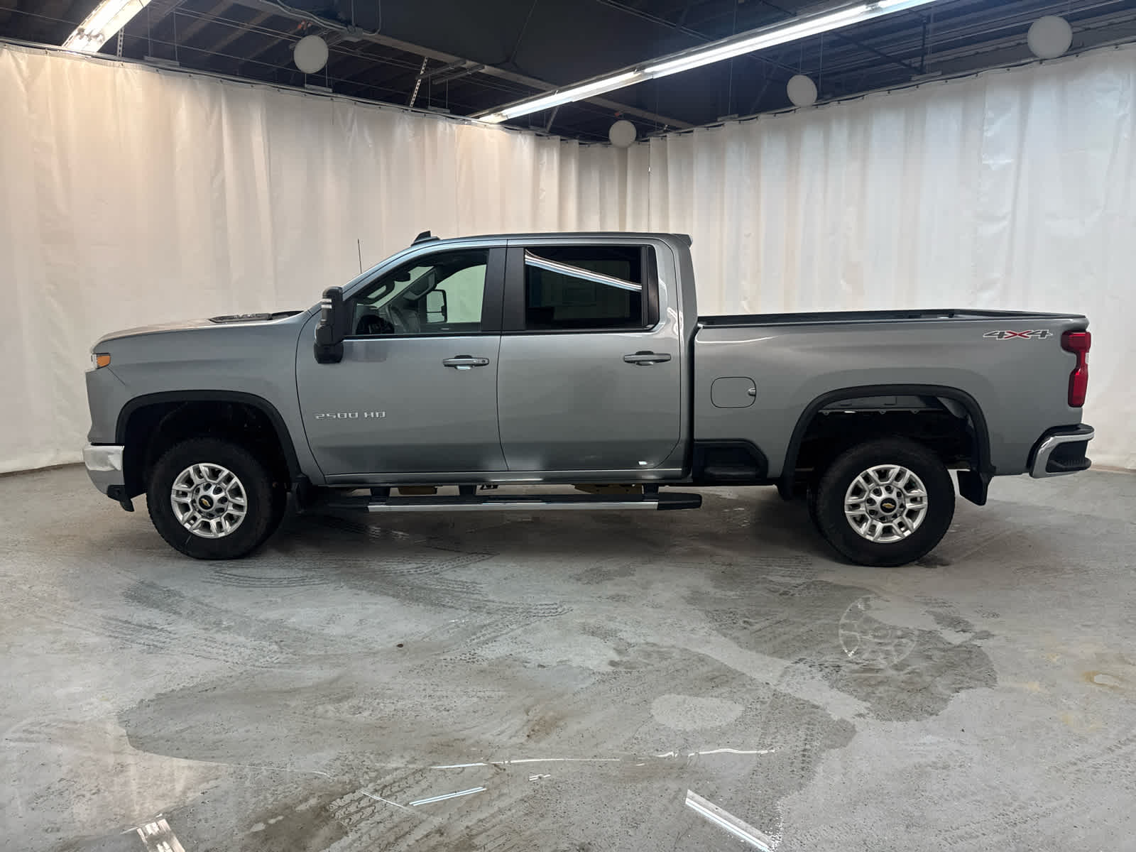 Thumbnail: 2025 Chevrolet Silverado 2500 - 3