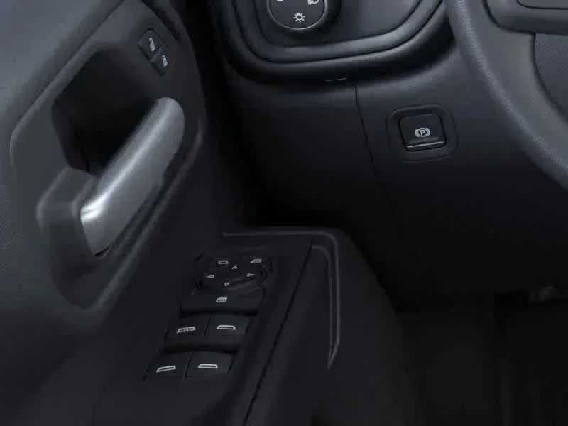 Thumbnail: 2026 Chevrolet Silverado 1500 - 14