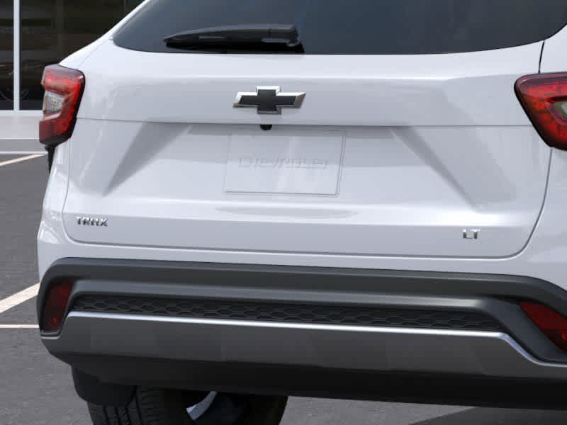 Thumbnail: 2026 Chevrolet Trax - 14