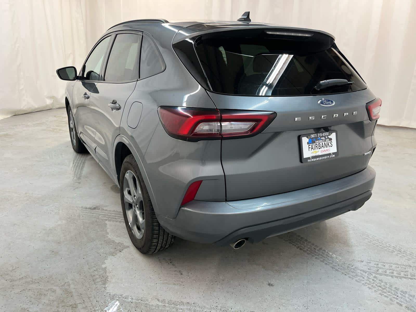 Thumbnail: 2023 Ford Escape - 3