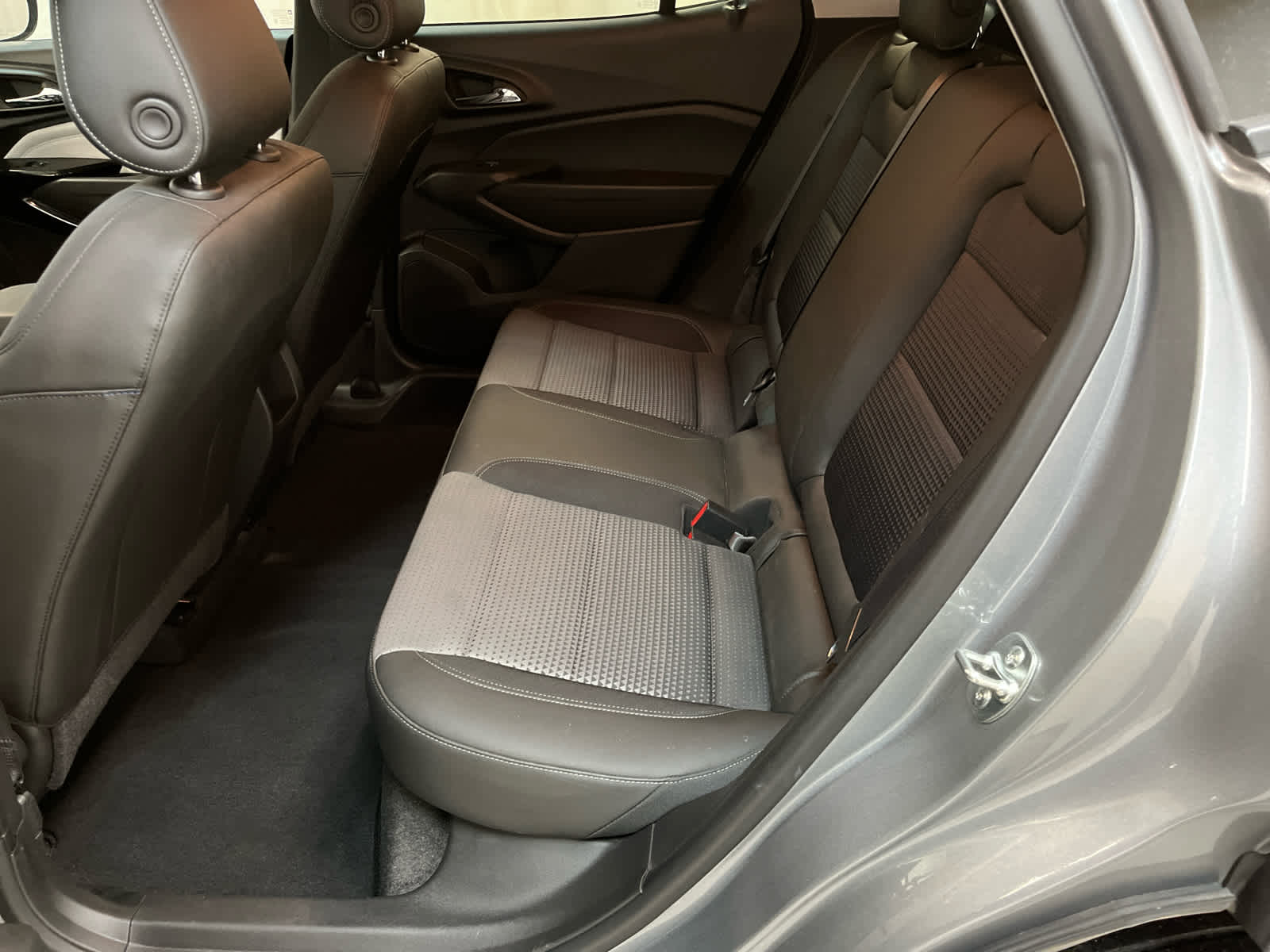 Thumbnail: 2024 Chevrolet Trax - 12