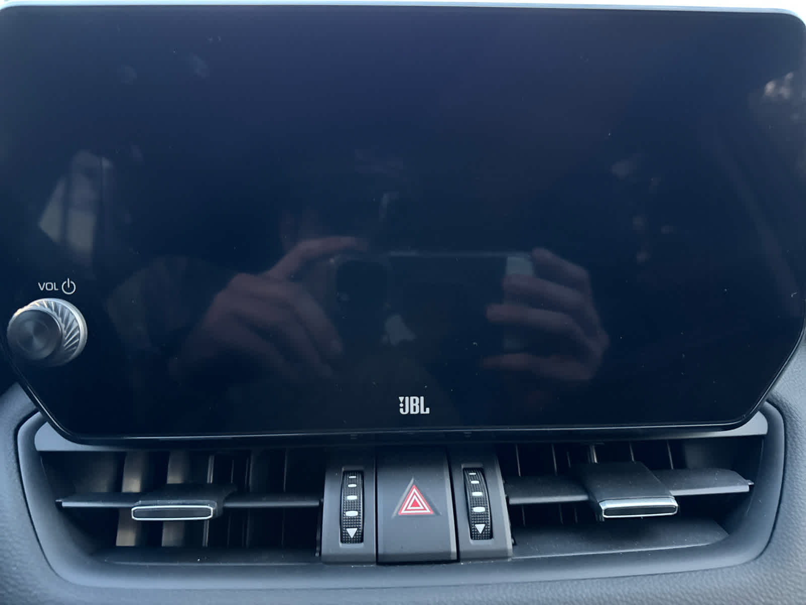 Thumbnail: 2023 Toyota RAV4 - 21