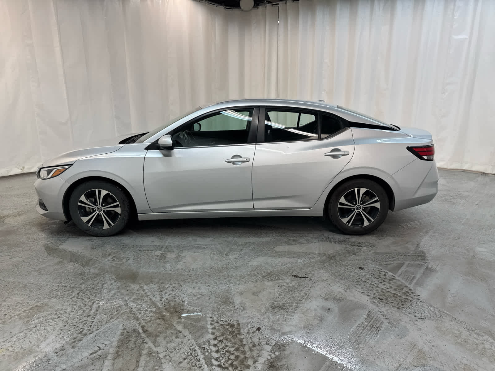 Thumbnail: 2021 Nissan Sentra - 2