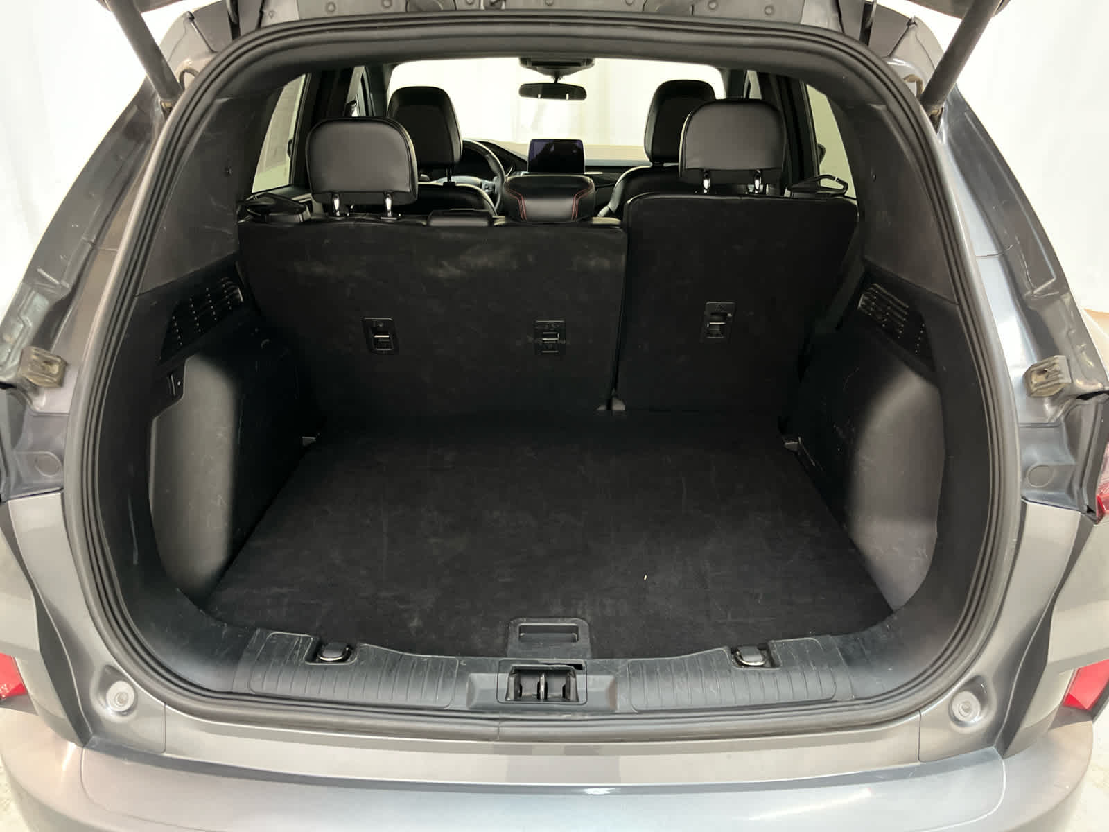 Thumbnail: 2023 Ford Escape - 11