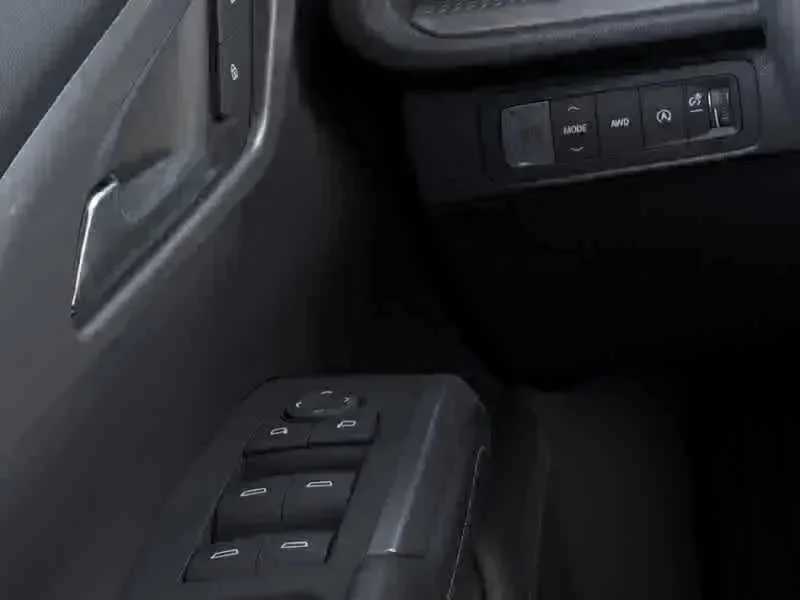 Thumbnail: 2026 Chevrolet Traverse - 22