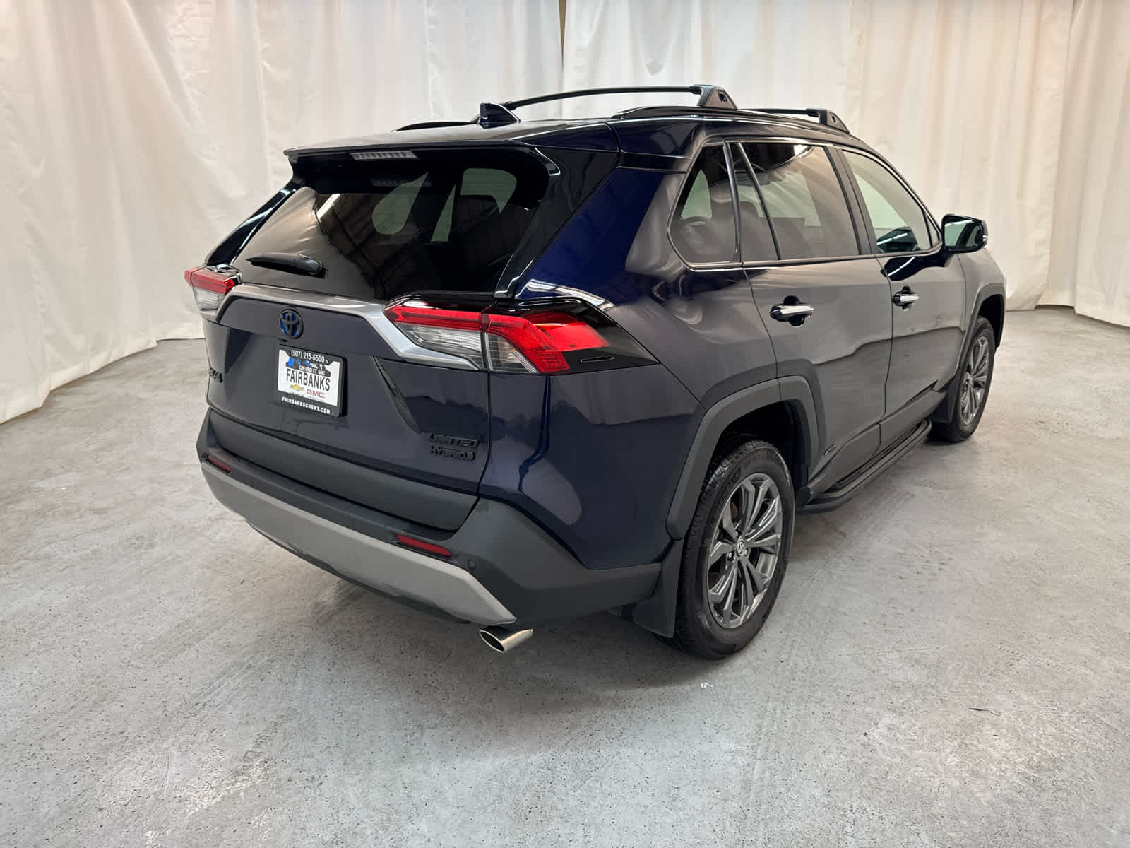 Thumbnail: 2023 Toyota RAV4 - 6