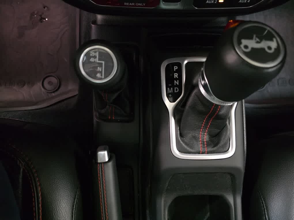 Thumbnail: 2018 Jeep Wrangler - 21