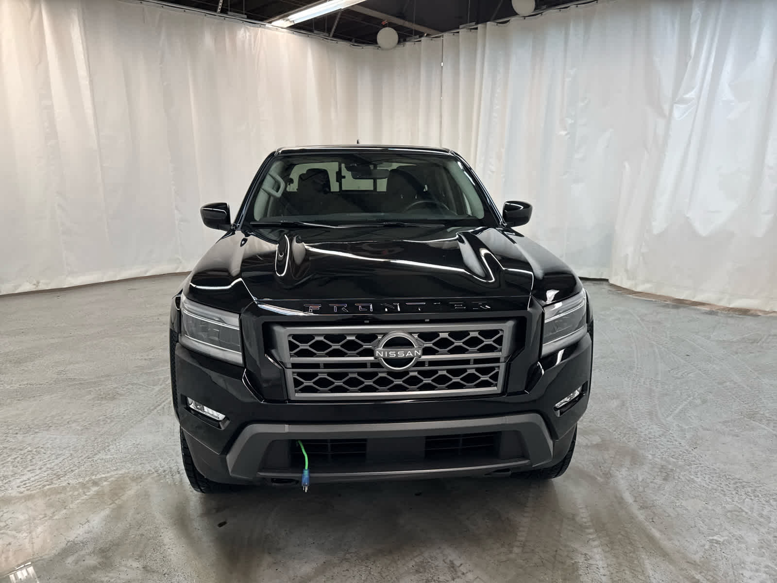 Thumbnail: 2024 Nissan Frontier - 9