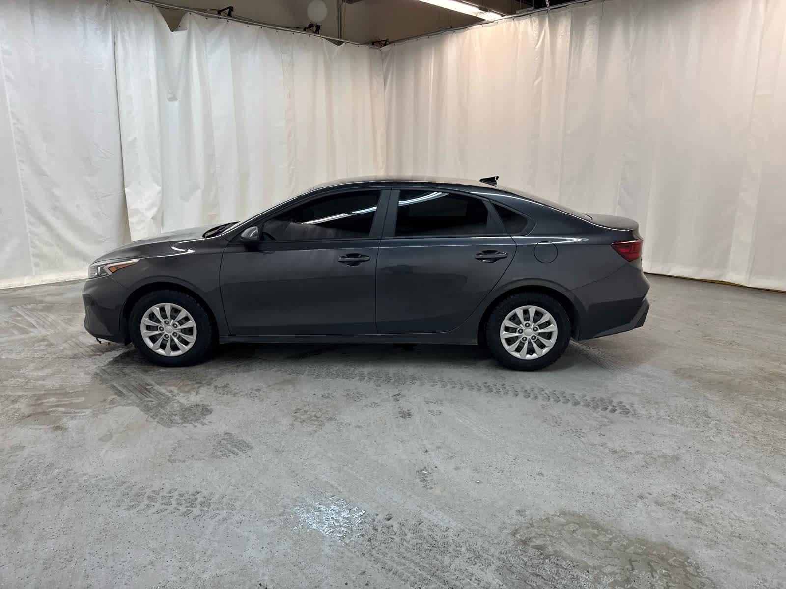 Thumbnail: 2022 Kia Forte - 2