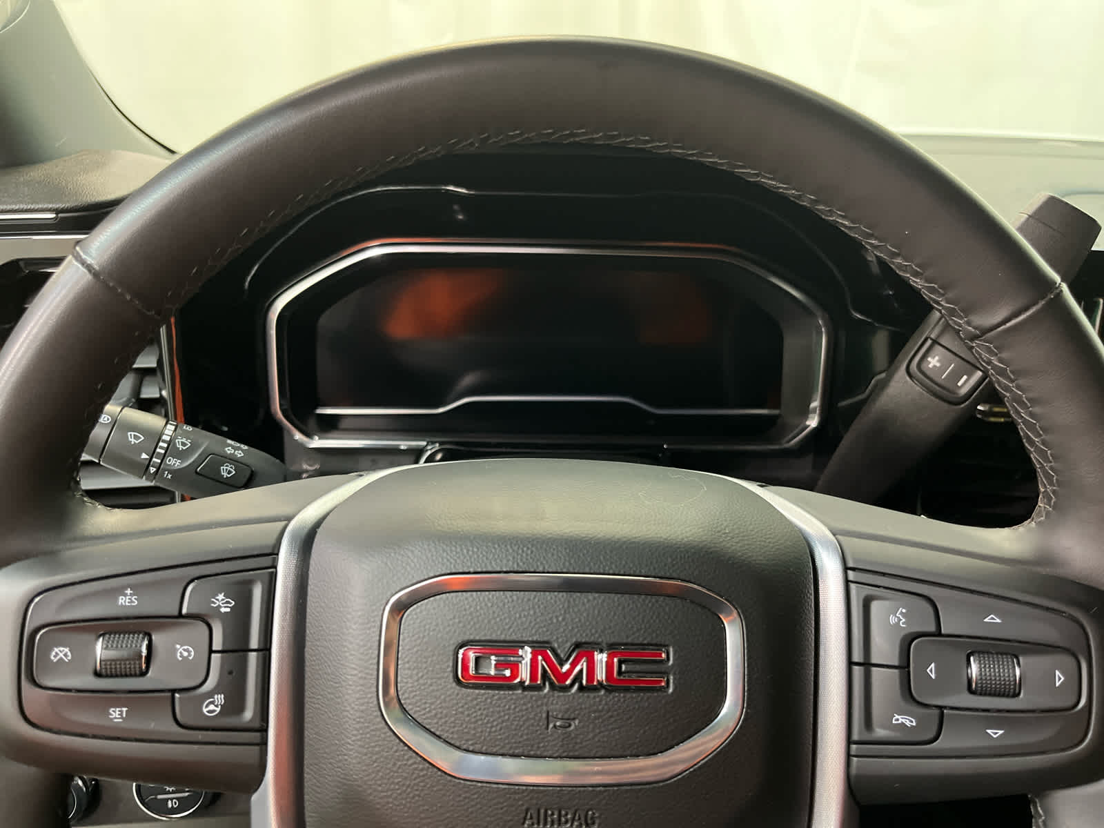 Thumbnail: 2023 GMC Sierra 1500 - 16