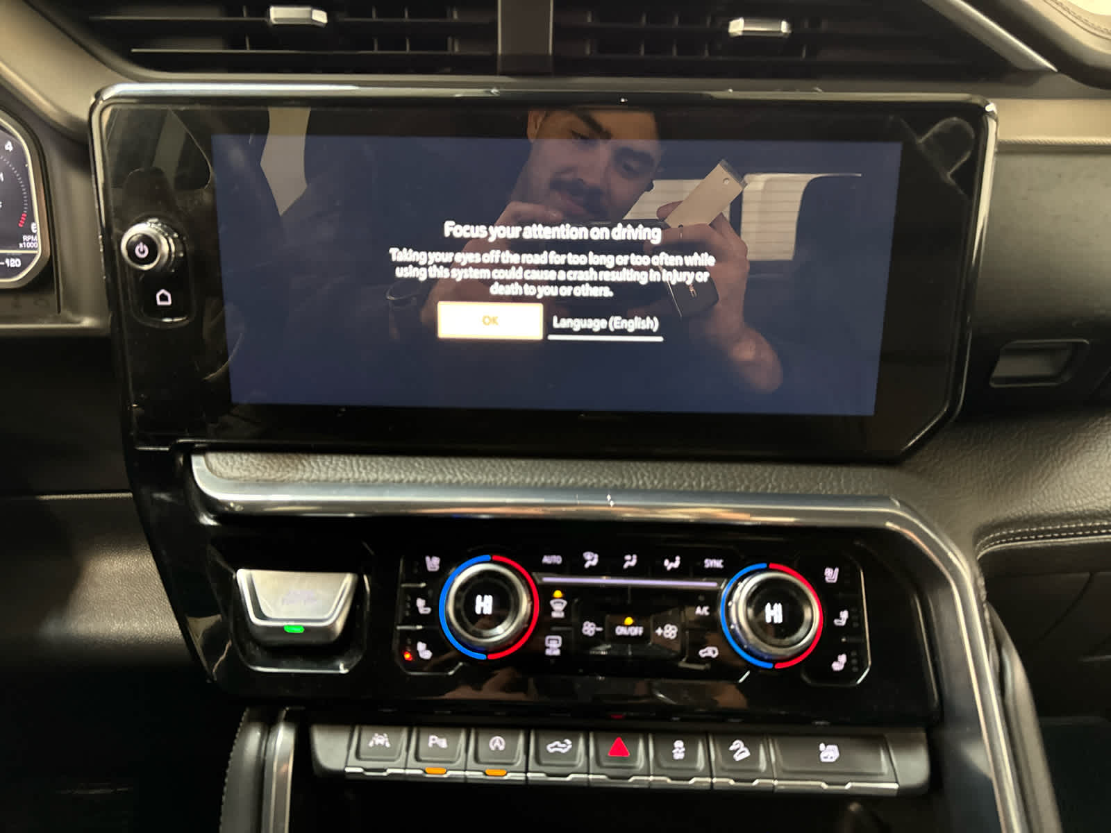 Thumbnail: 2024 GMC Sierra 1500 - 24