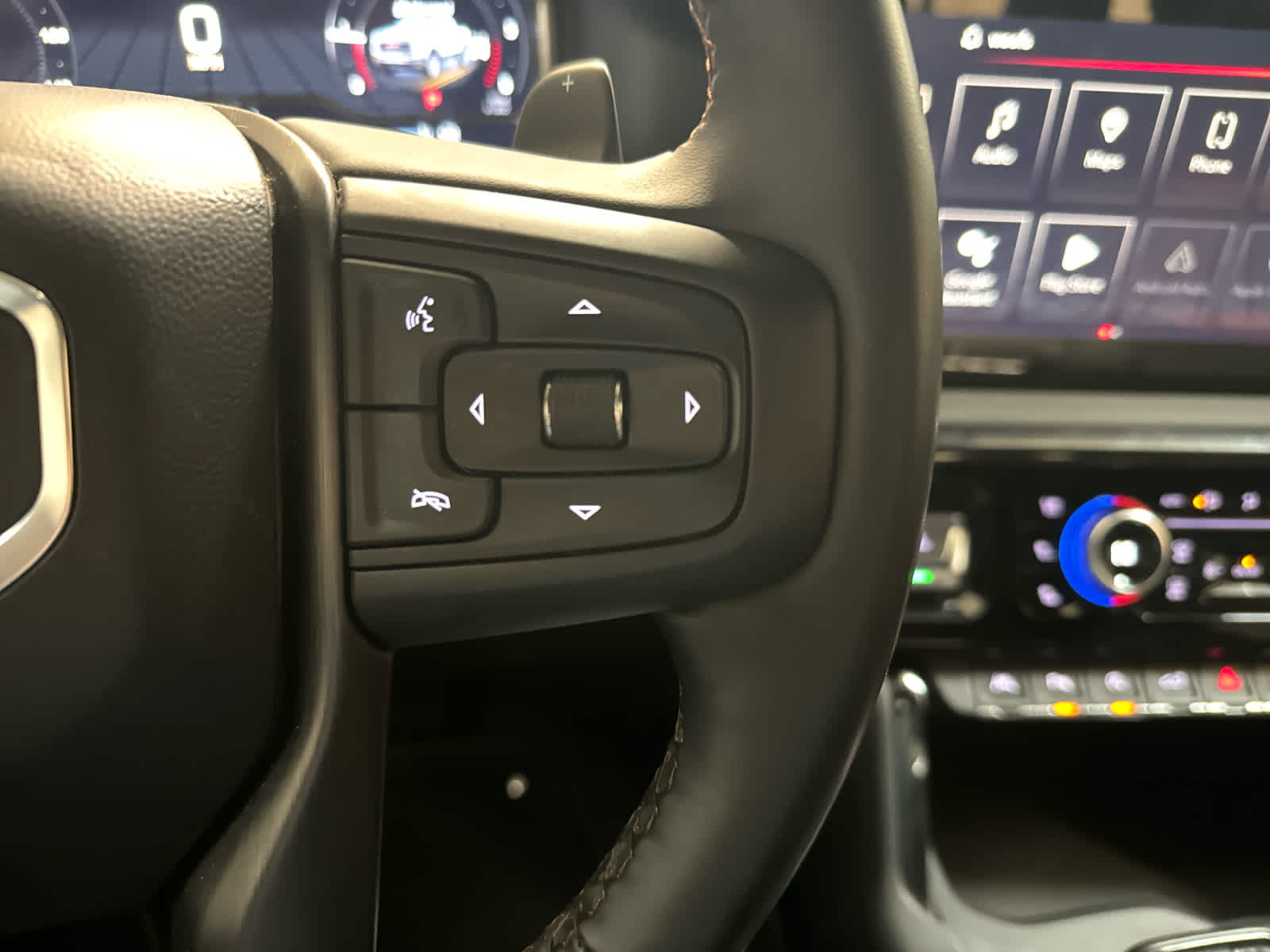 Thumbnail: 2024 GMC Sierra 1500 - 17