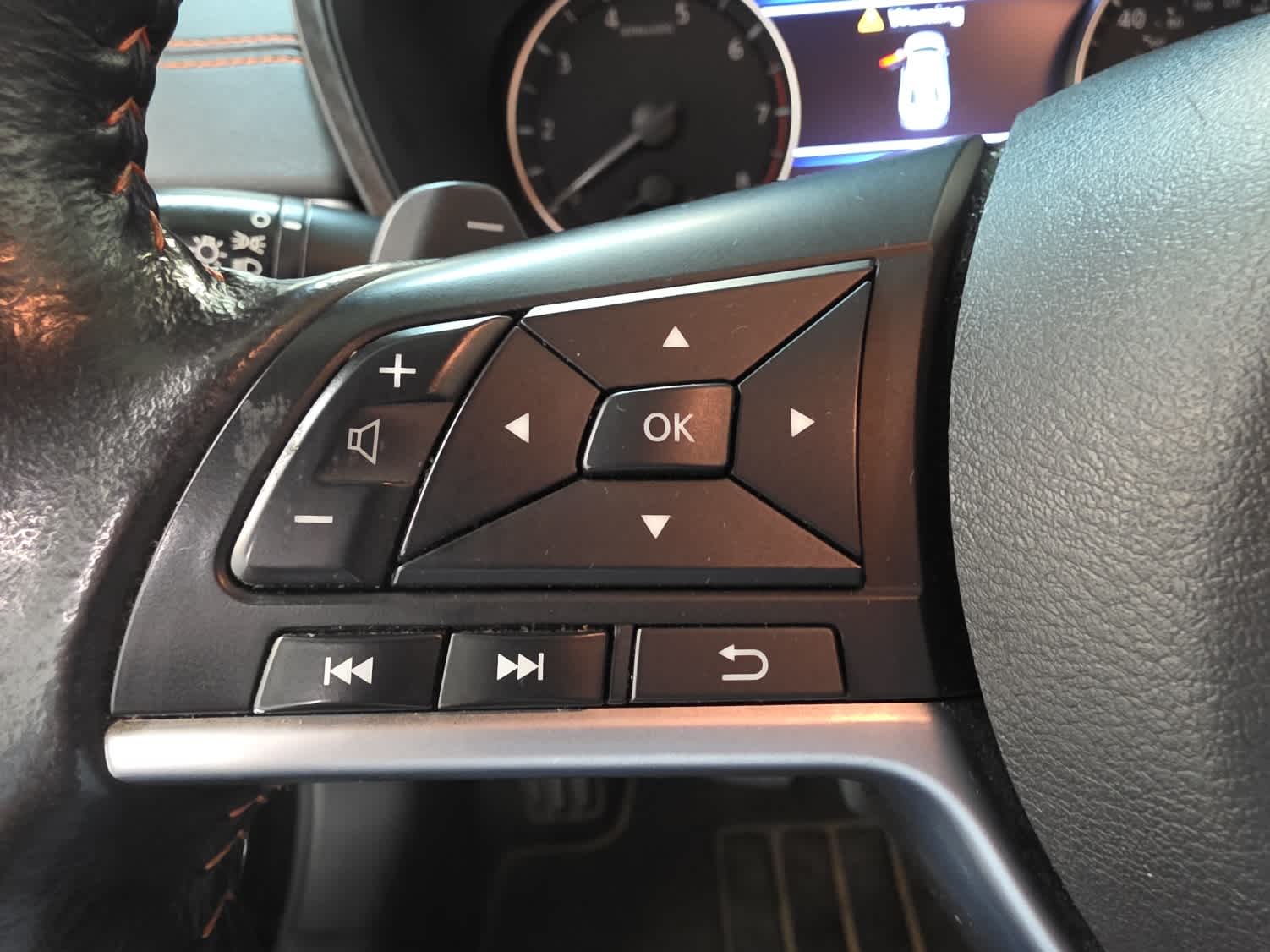 Thumbnail: 2022 Nissan Altima - 19