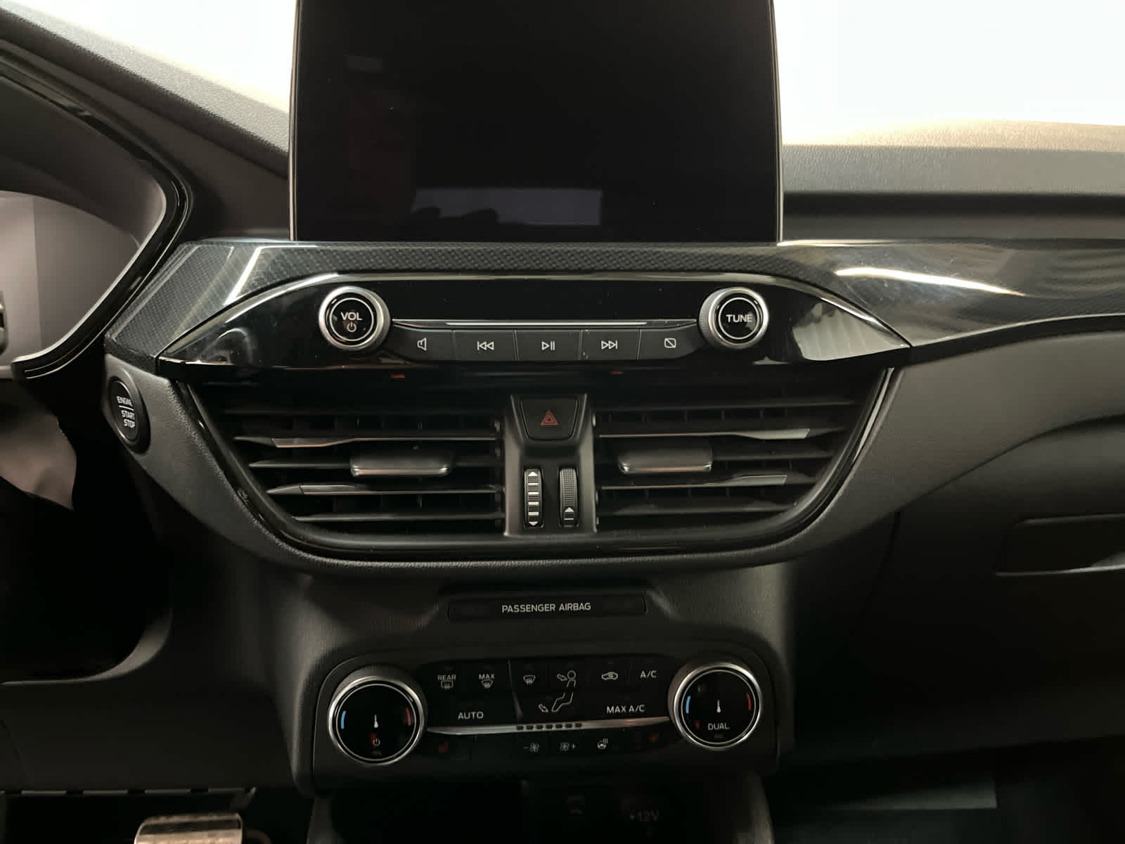 Thumbnail: 2023 Ford Escape - 20