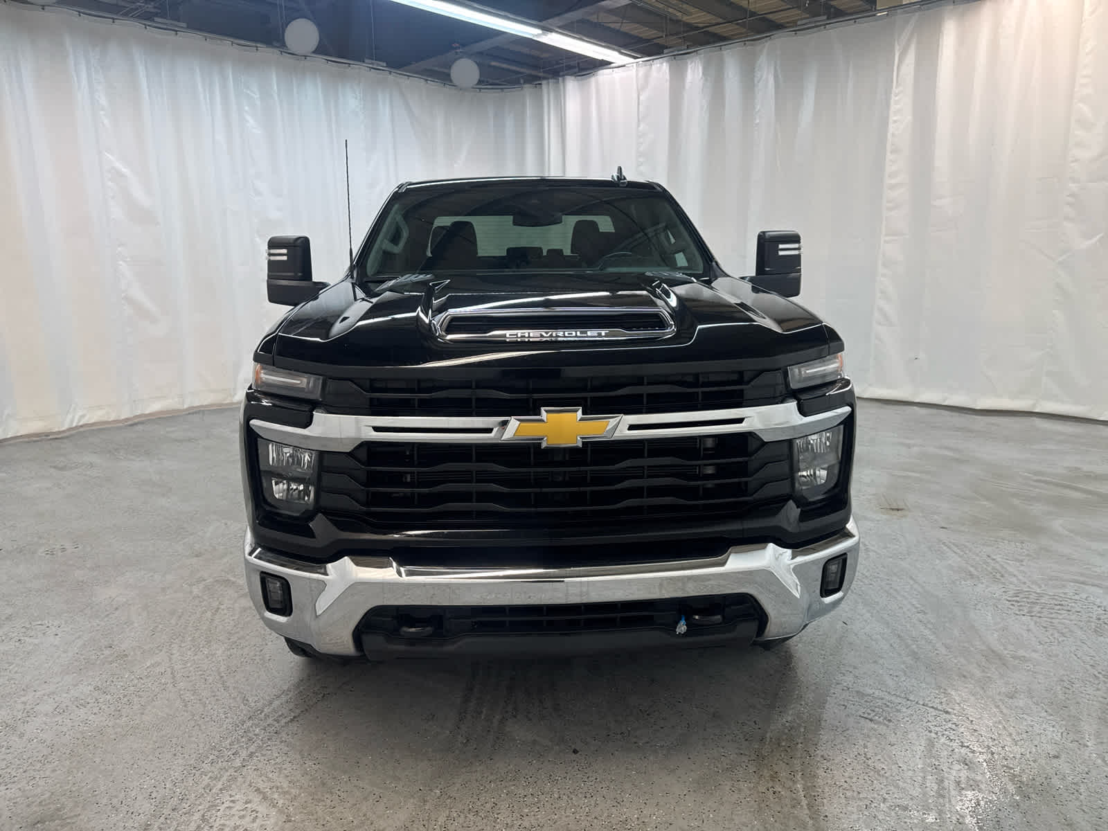 Thumbnail: 2025 Chevrolet Silverado 2500 - 8