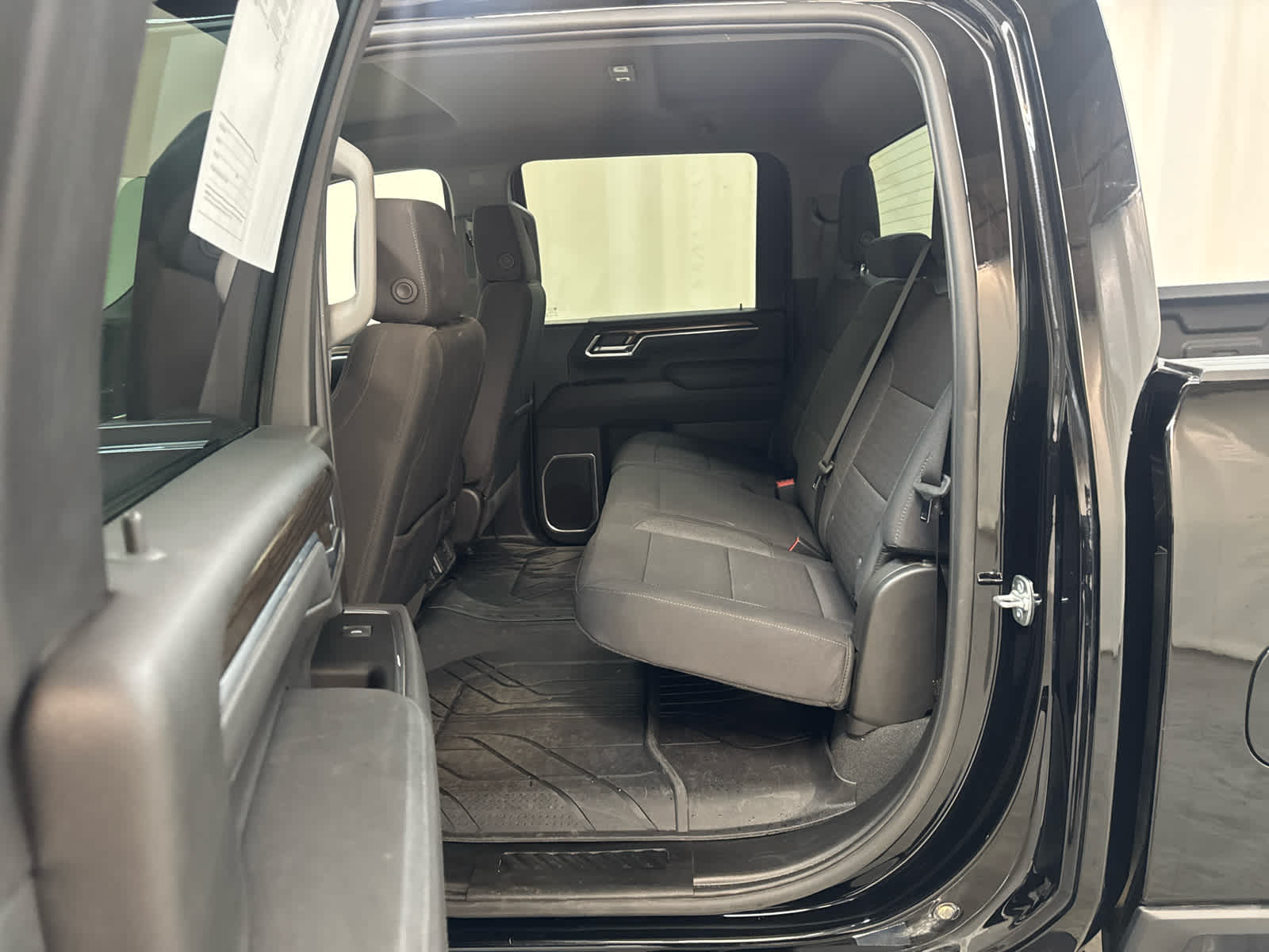 Thumbnail: 2025 Chevrolet Silverado 2500 - 11