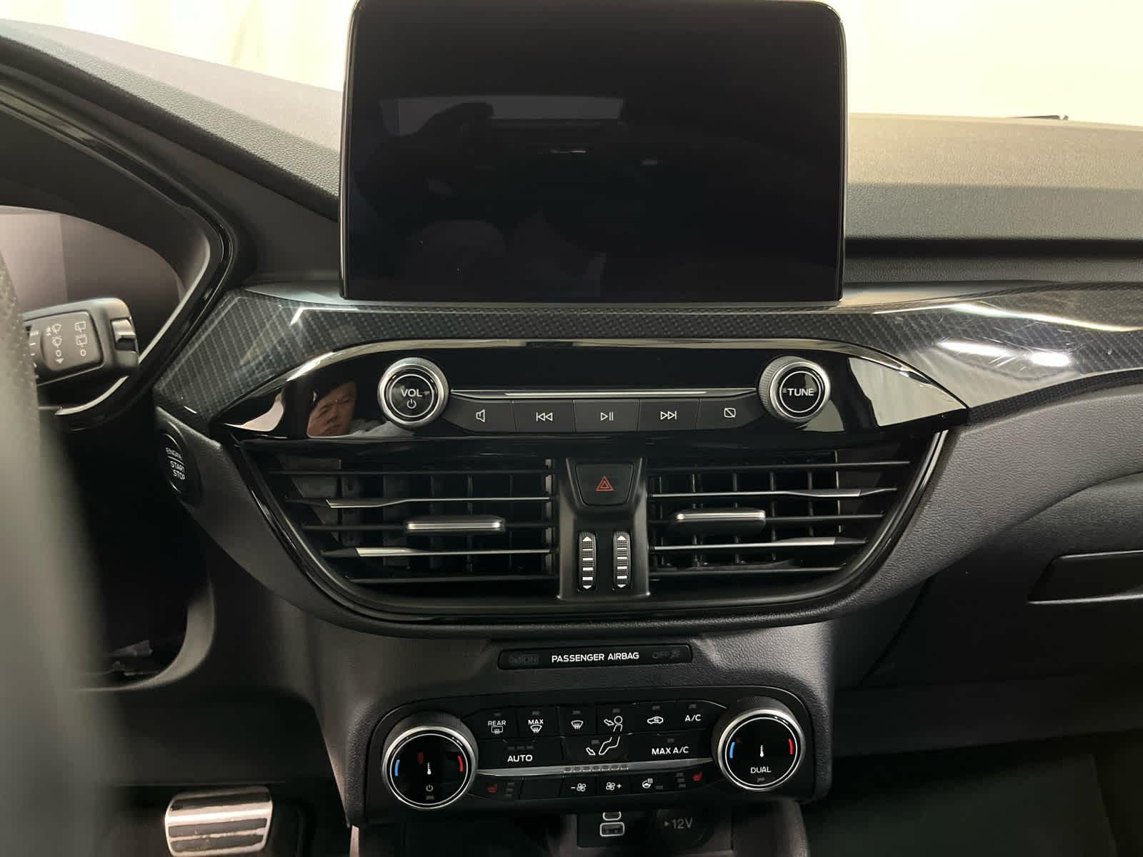 Thumbnail: 2024 Ford Escape - 22