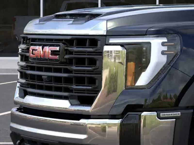 Thumbnail: 2026 GMC Sierra 3500 - 8