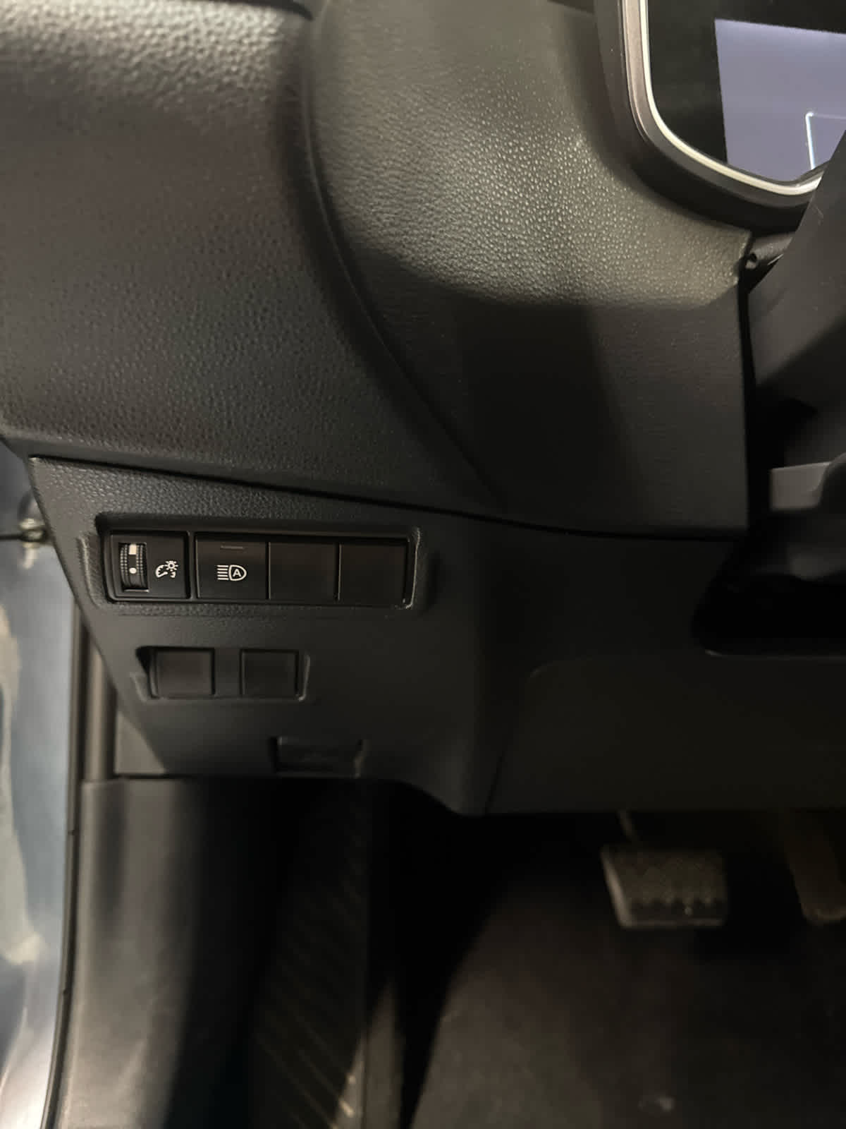 Thumbnail: 2024 Toyota Corolla Cross - 15