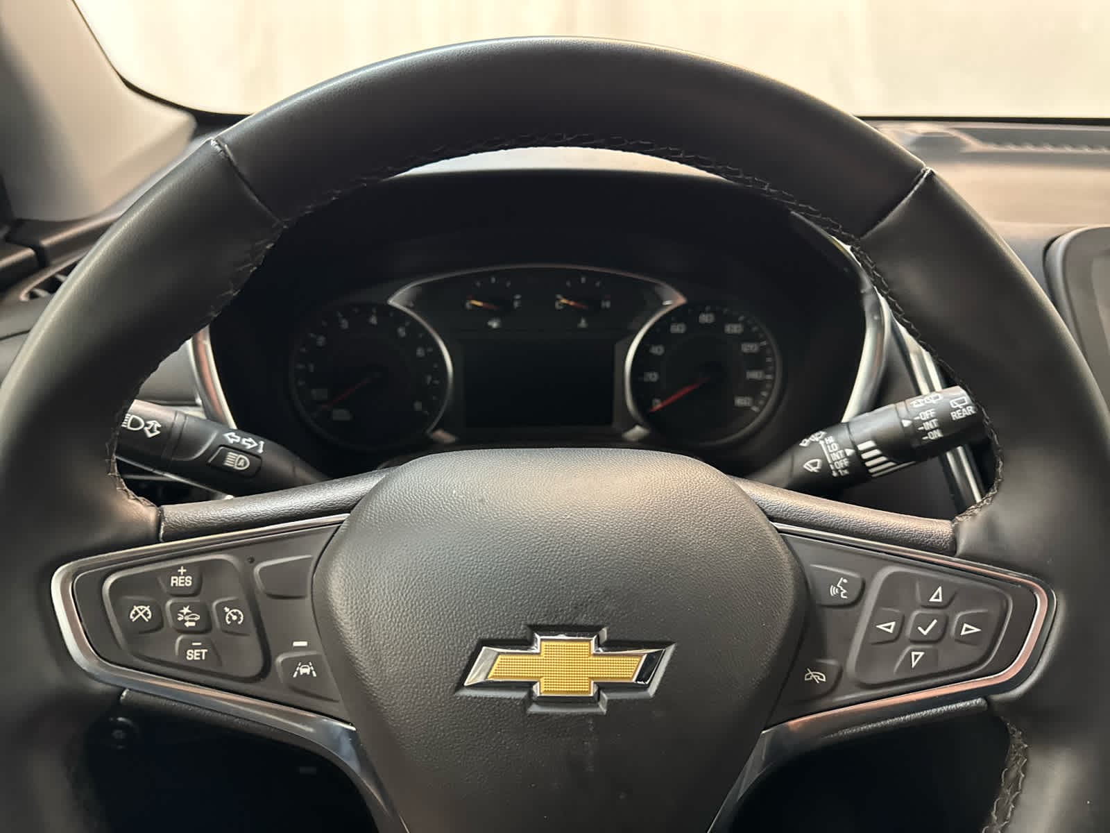 Thumbnail: 2024 Chevrolet Equinox - 16