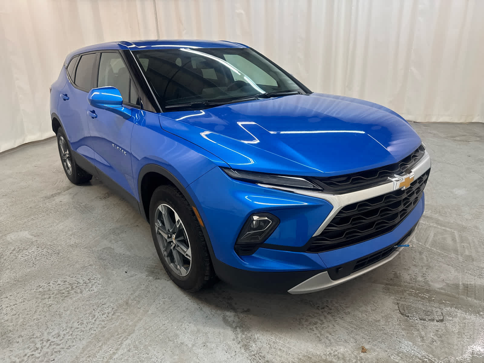 Thumbnail: 2025 Chevrolet Blazer - 7