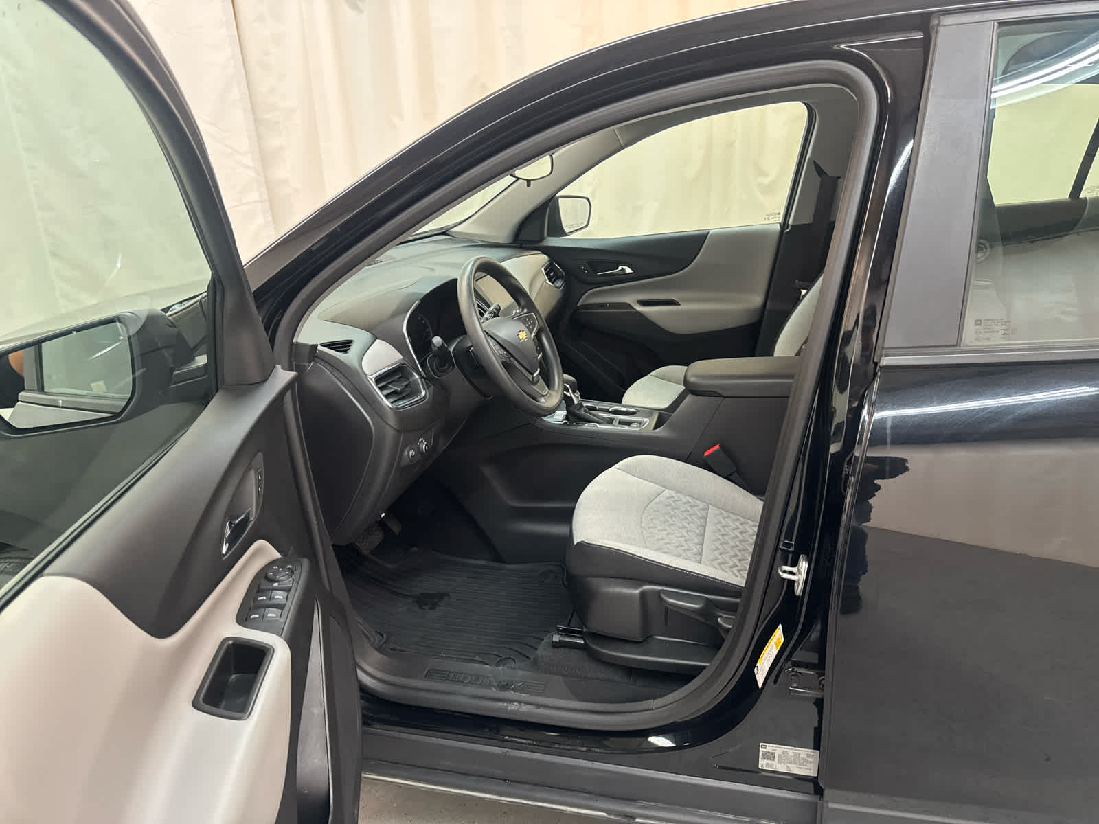 Thumbnail: 2024 Chevrolet Equinox - 13