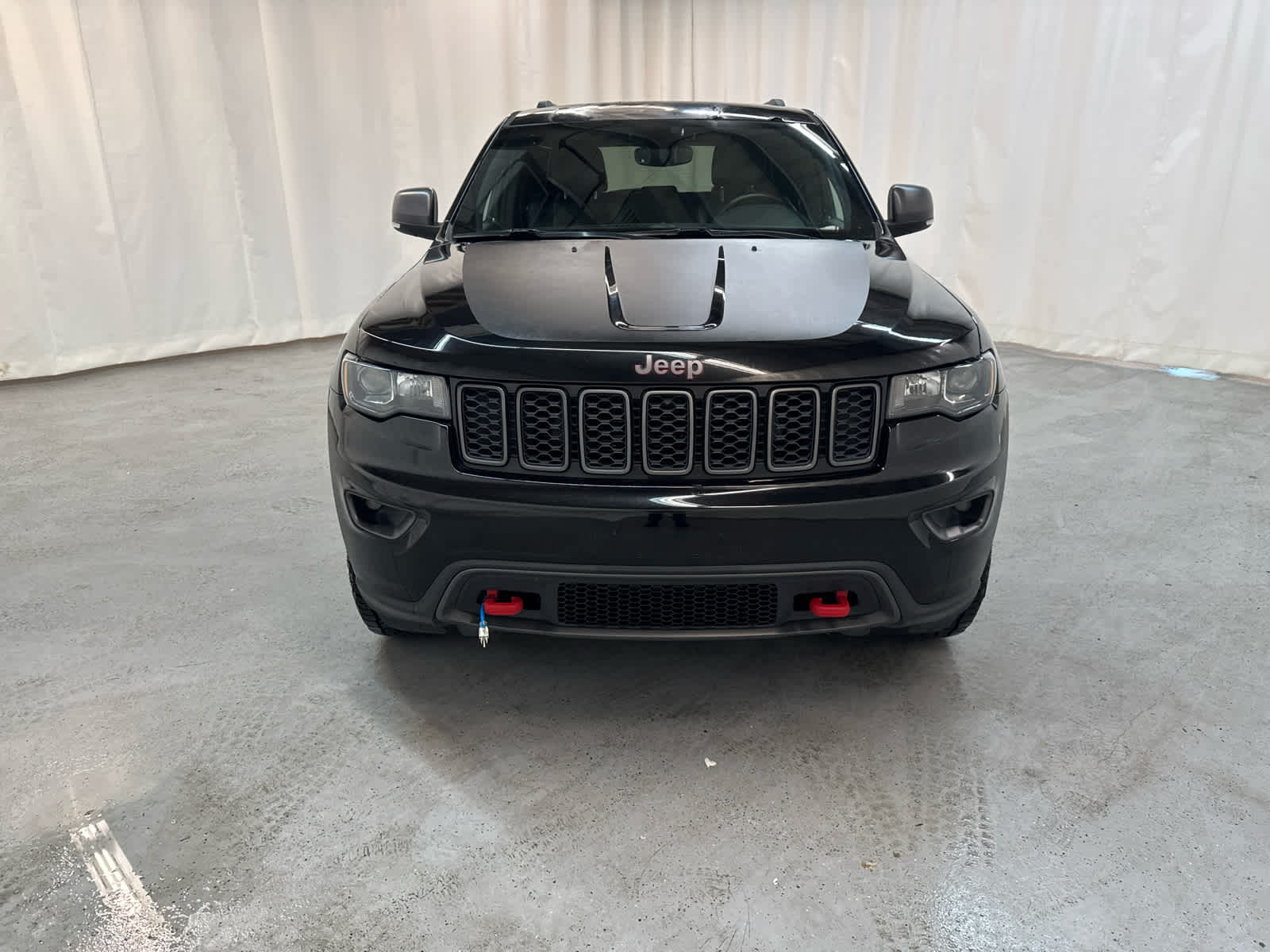 Thumbnail: 2019 Jeep Grand Cherokee - 8