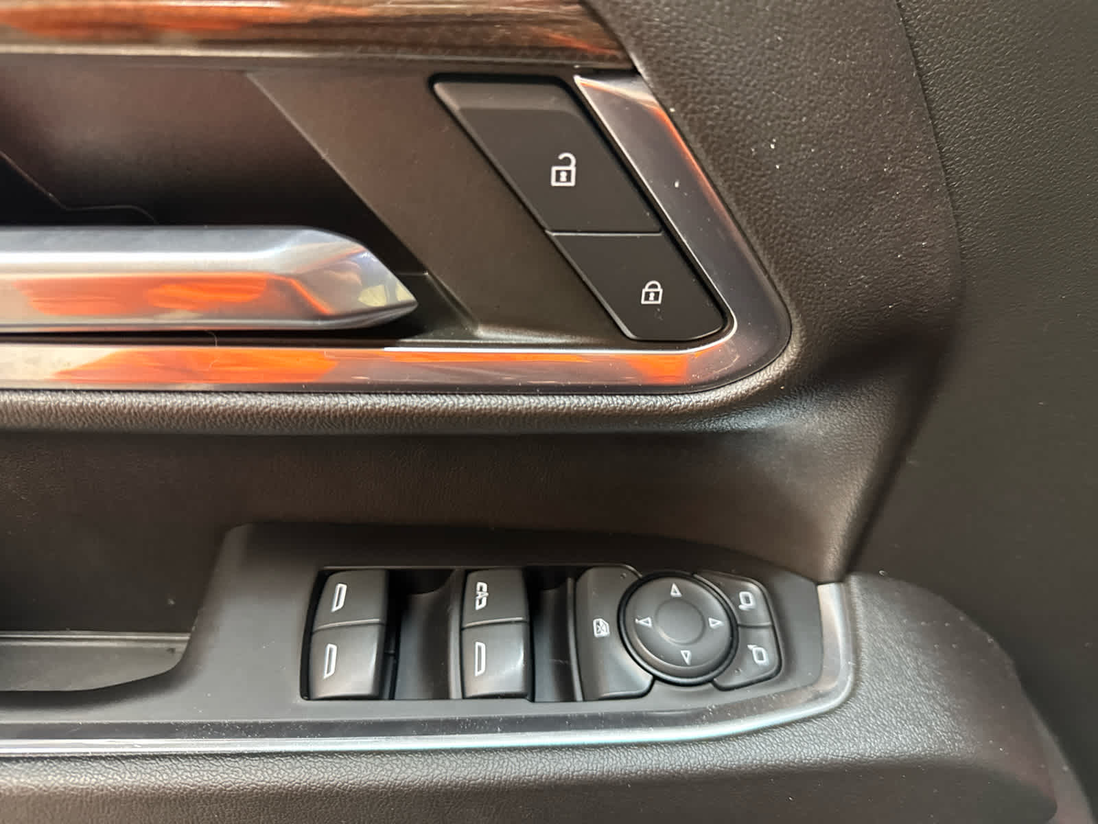 Thumbnail: 2024 Chevrolet Silverado 2500 - 13