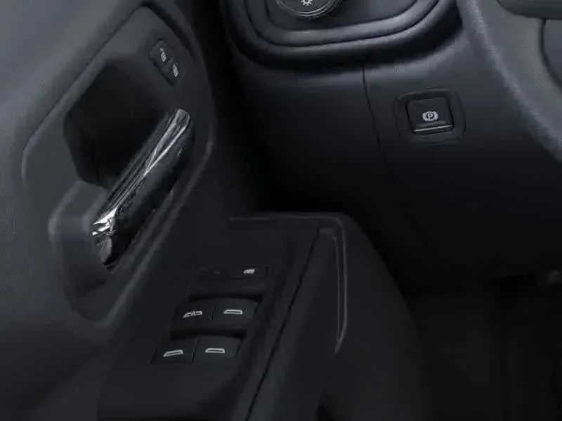 Thumbnail: 2026 GMC Sierra 3500 - 13