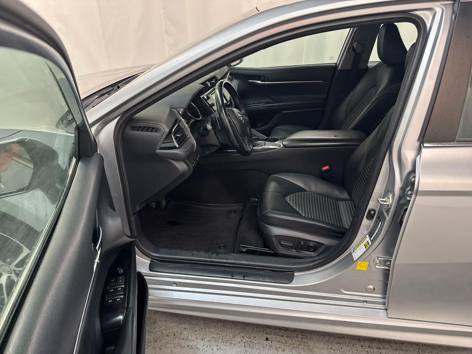 Thumbnail: 2019 Toyota Camry - 13