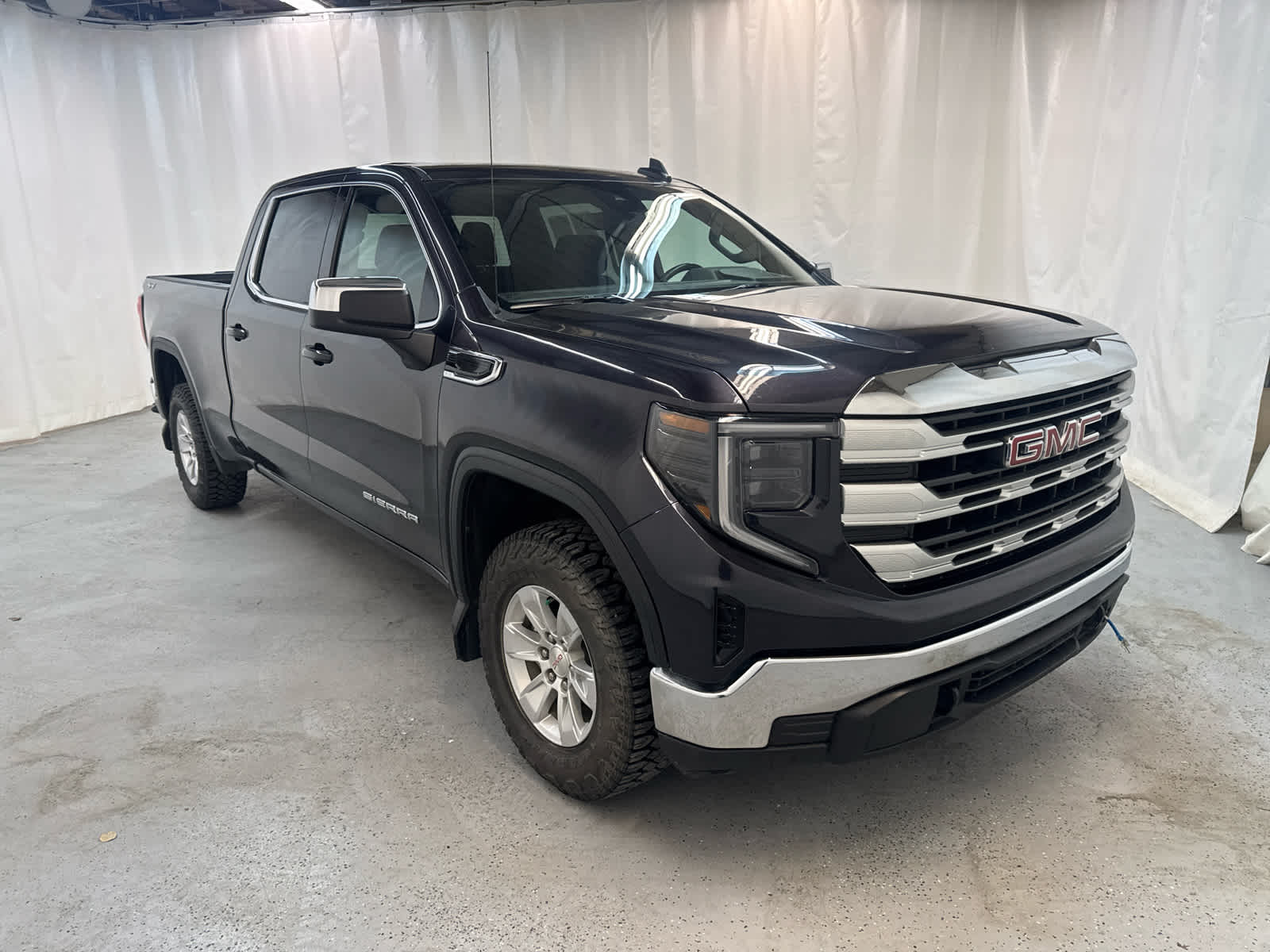 Thumbnail: 2023 GMC Sierra 1500 - 8