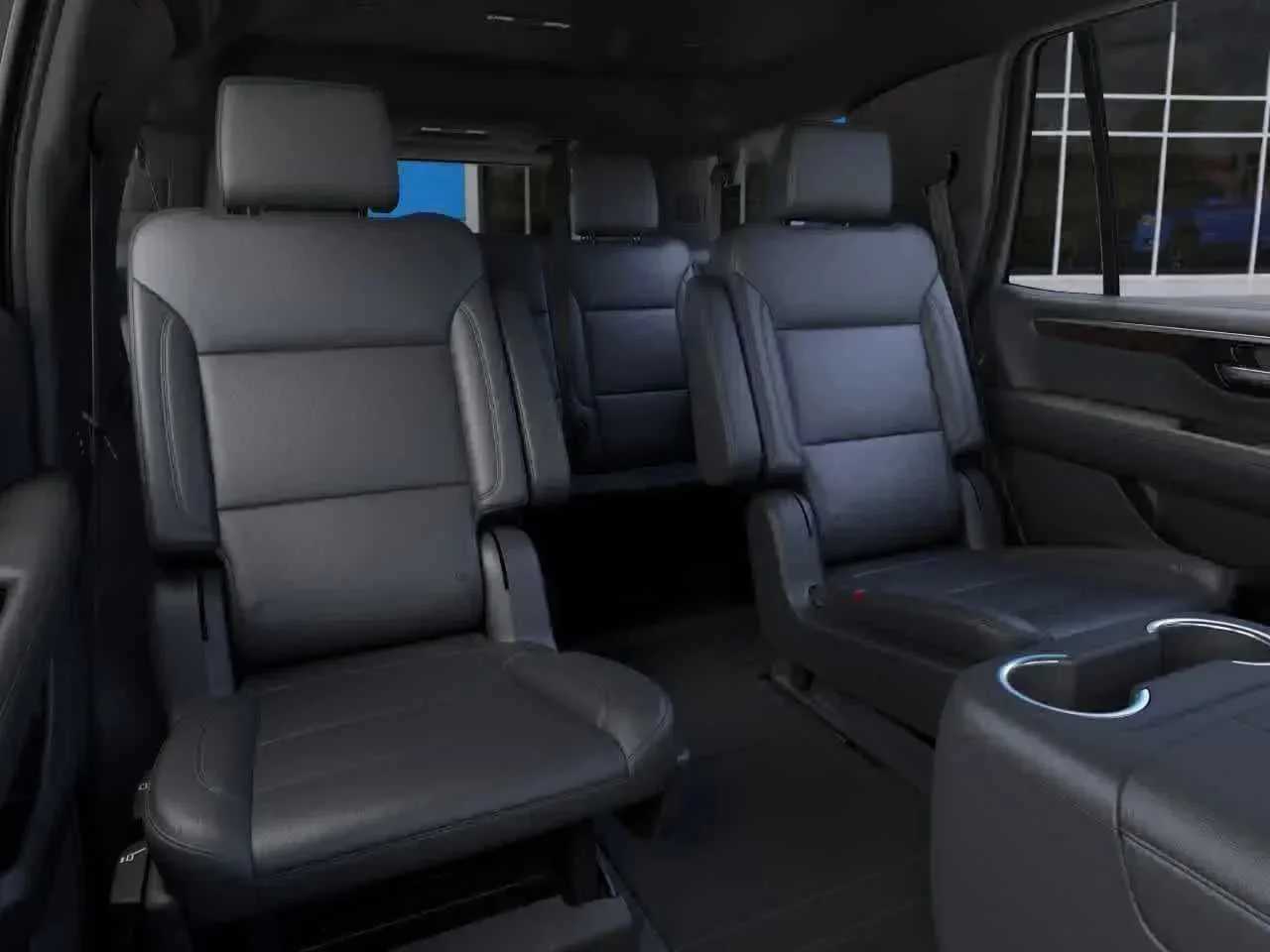Thumbnail: 2026 Chevrolet Tahoe - 17