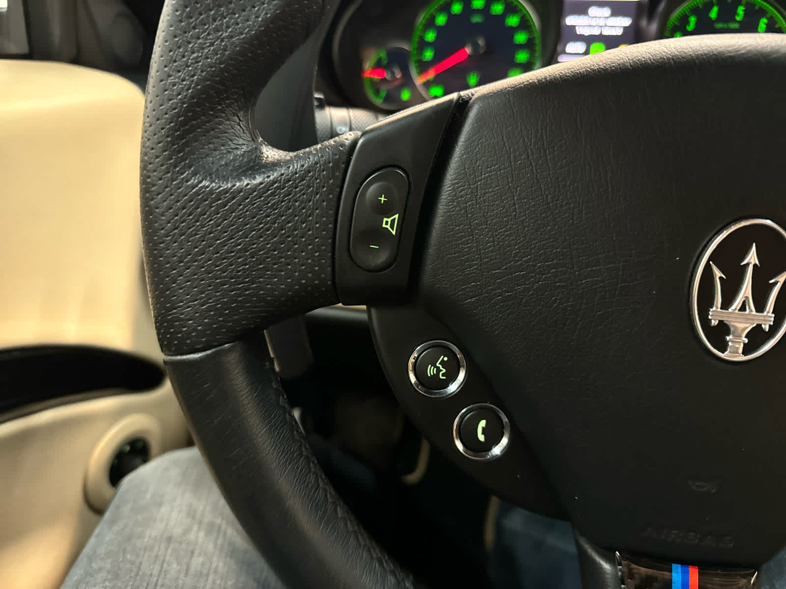 Thumbnail: 2016 Maserati GranTurismo - 15