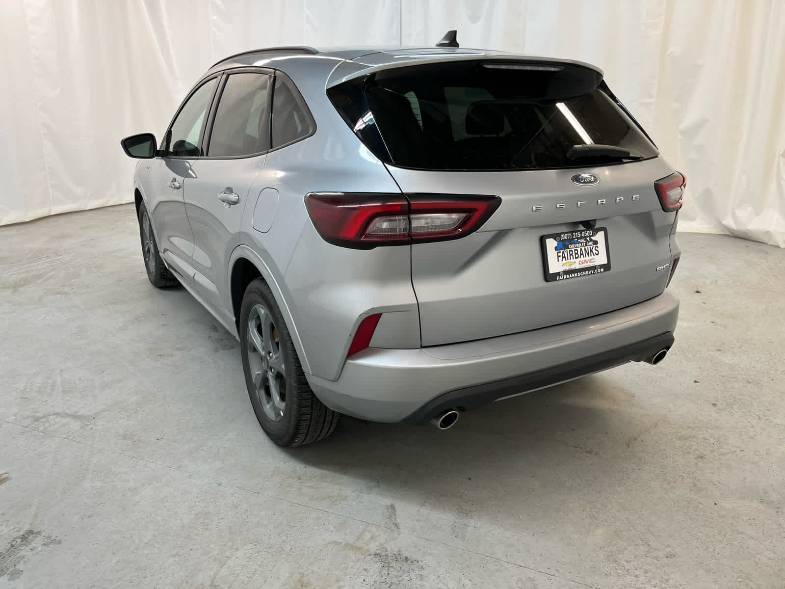 Thumbnail: 2023 Ford Escape - 3