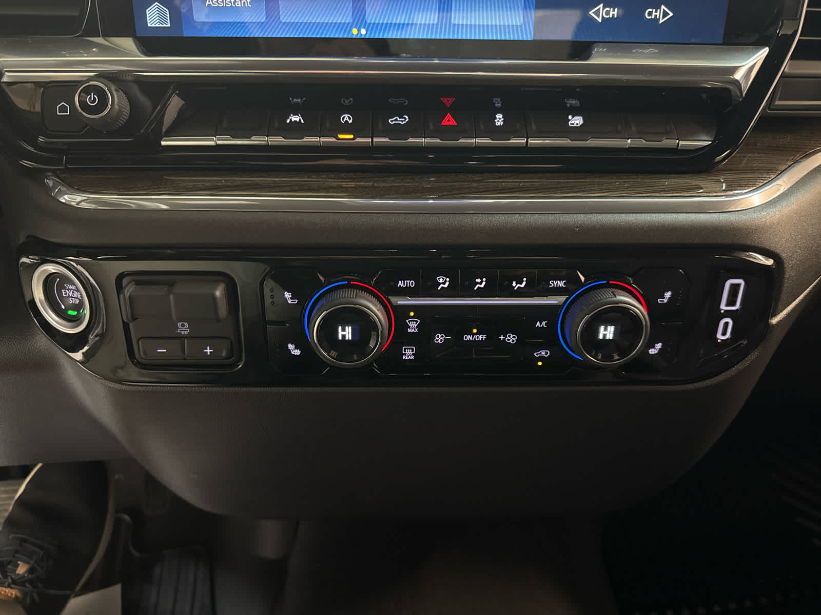 Thumbnail: 2024 Chevrolet Silverado 1500 - 21