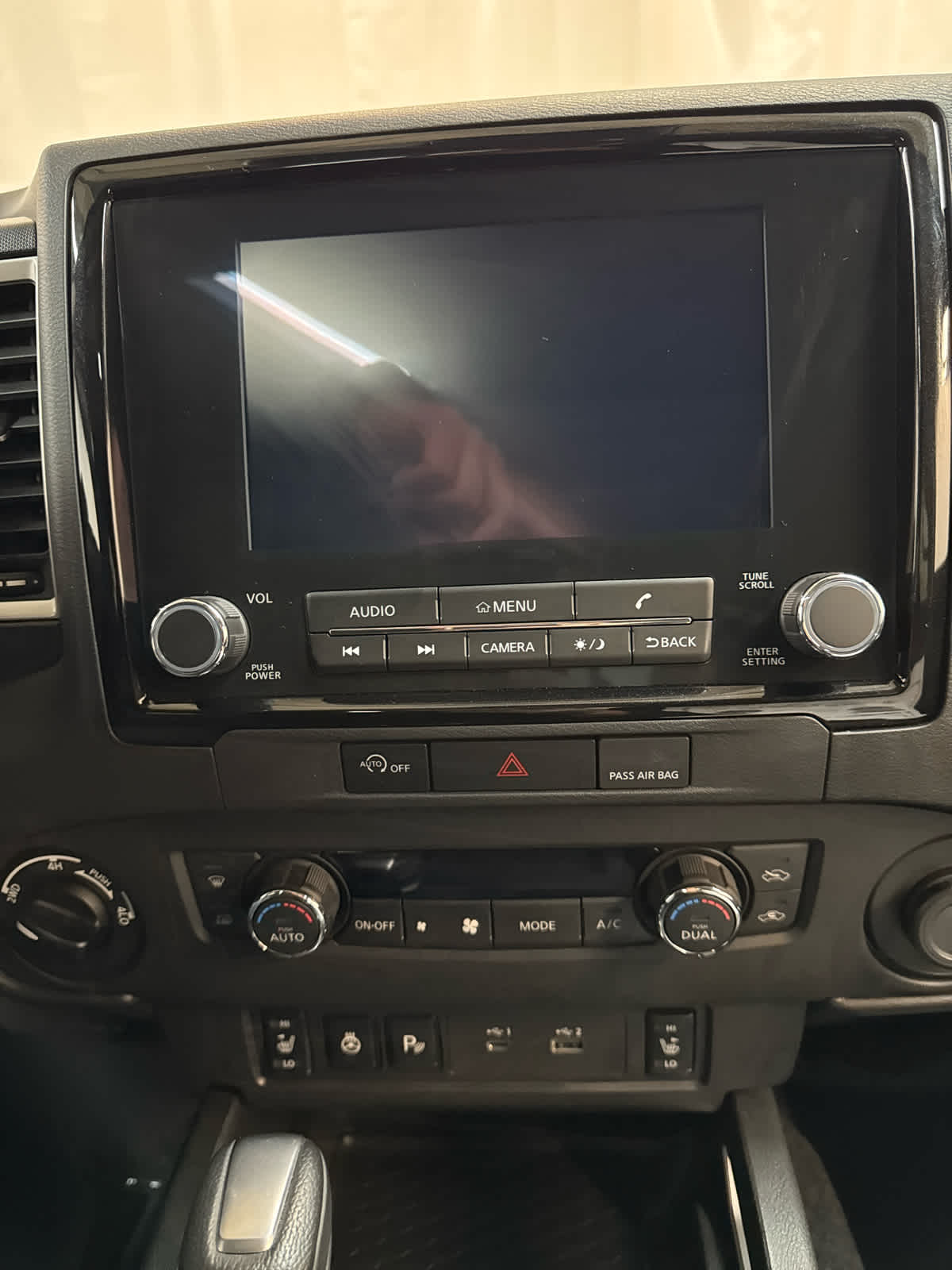 Thumbnail: 2024 Nissan Frontier - 18