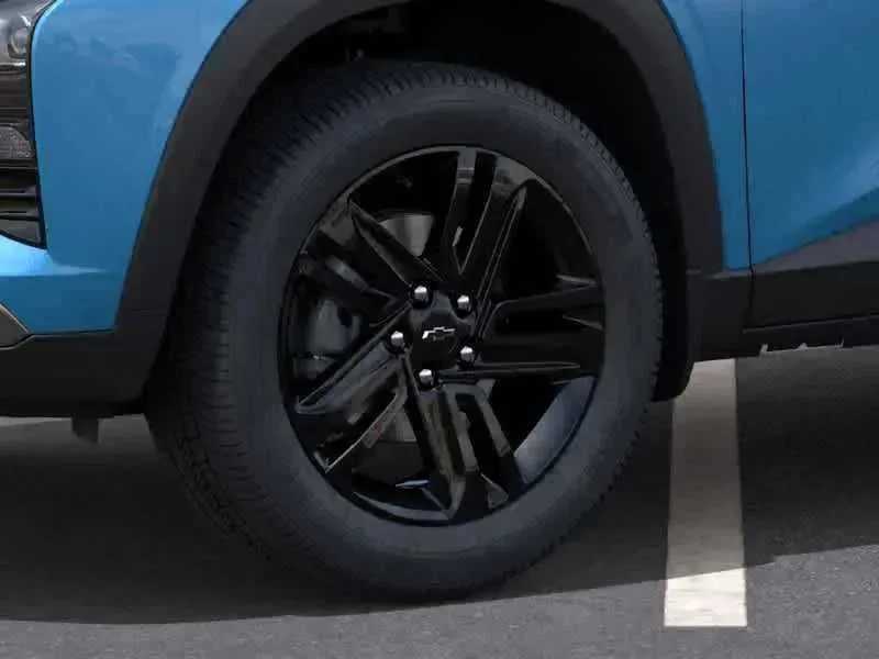 Thumbnail: 2026 Chevrolet Trax - 9