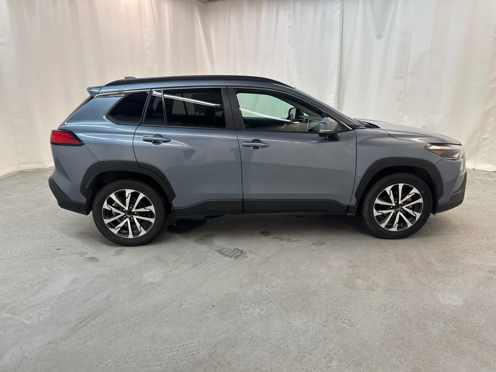 Thumbnail: 2024 Toyota Corolla Cross - 8