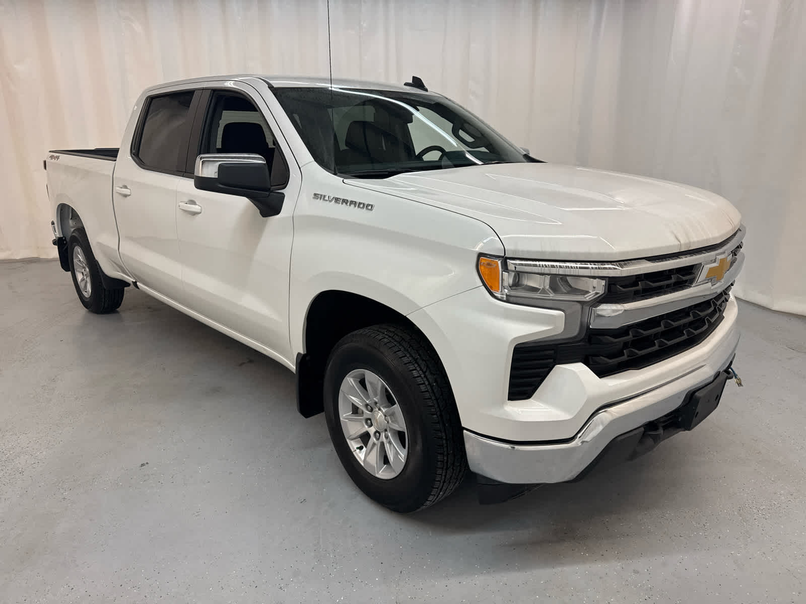 Thumbnail: 2024 Chevrolet Silverado 1500 - 8