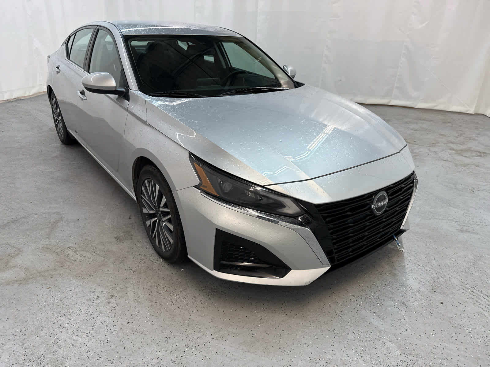 Thumbnail: 2023 Nissan Altima - 8