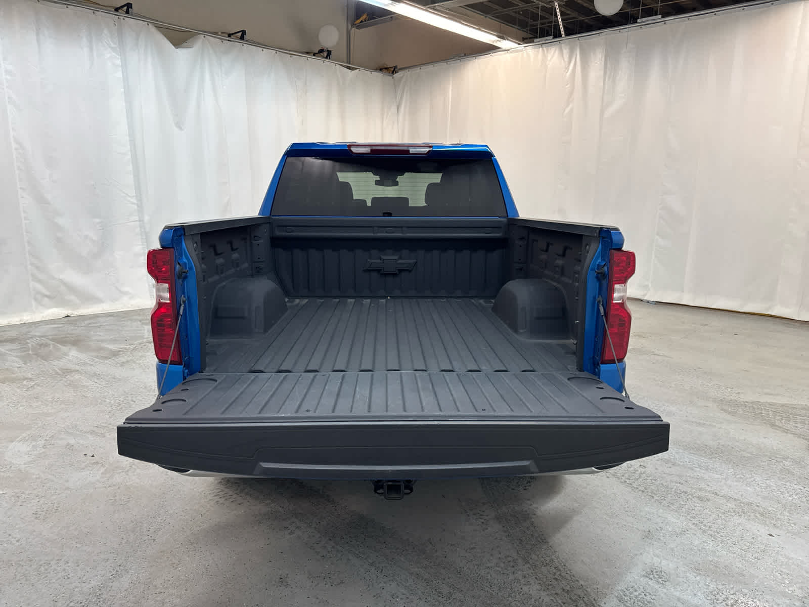 Thumbnail: 2023 Chevrolet Silverado 1500 - 10