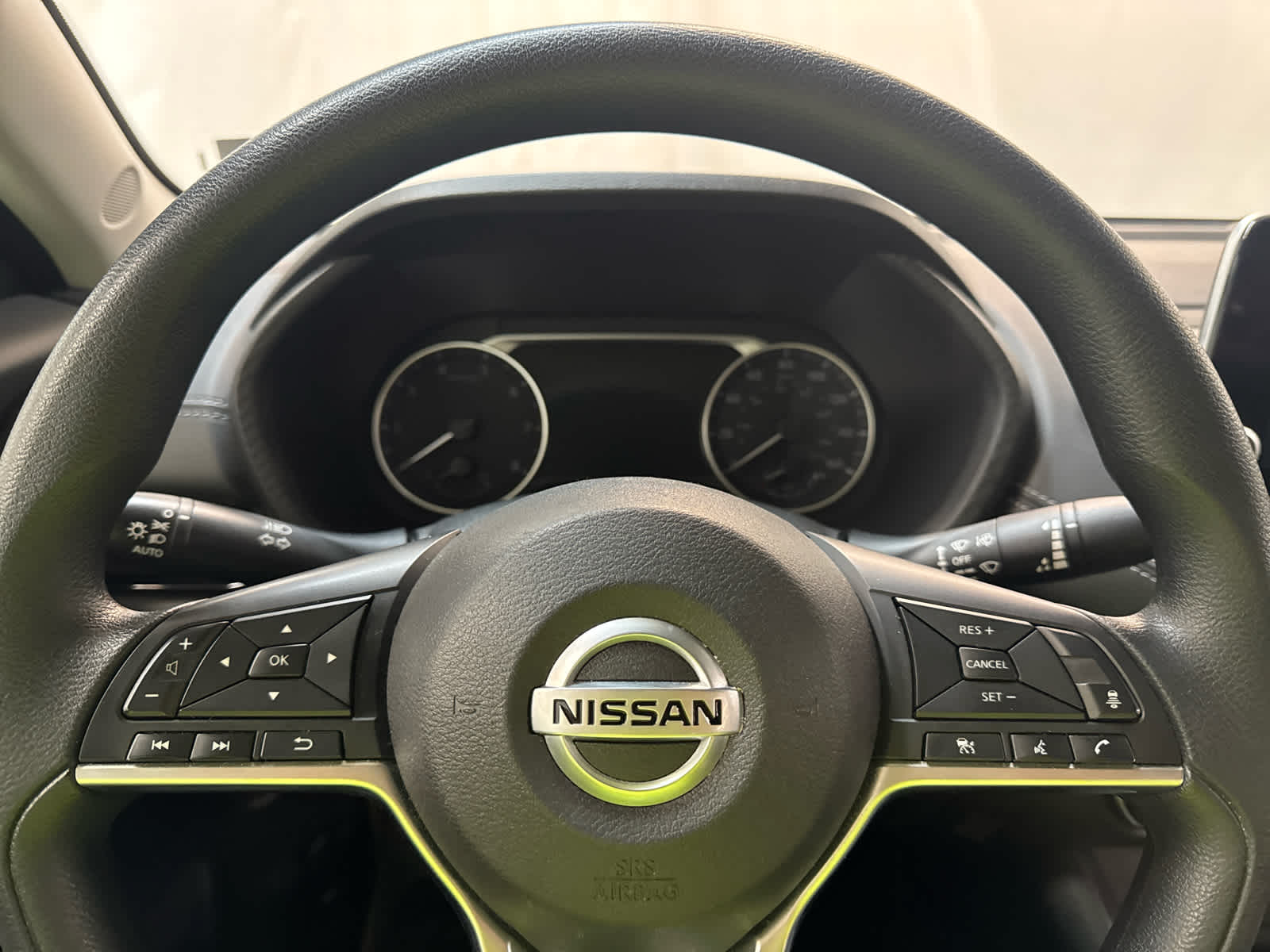 Thumbnail: 2023 Nissan Sentra - 16