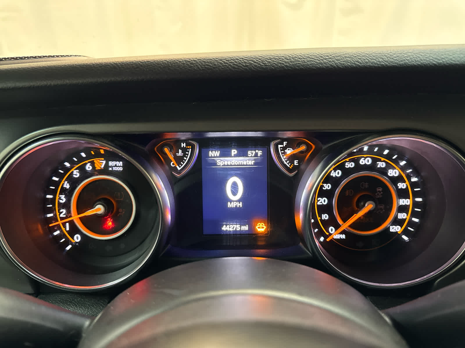 Thumbnail: 2022 Jeep Gladiator - 23