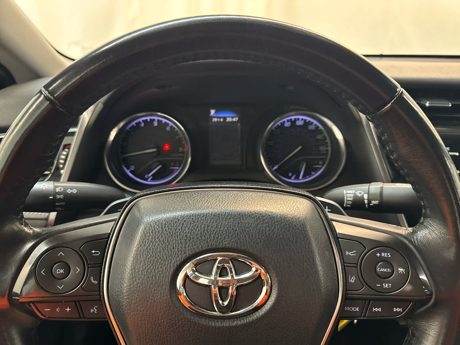 Thumbnail: 2019 Toyota Camry - 22