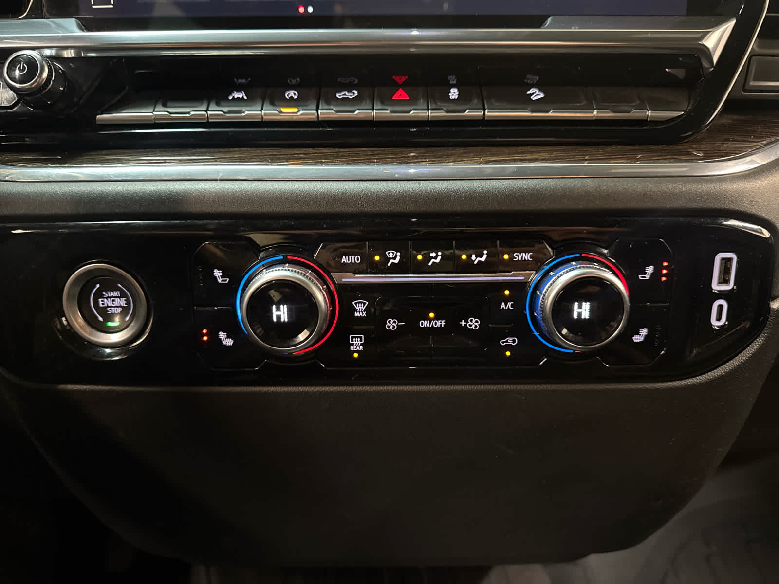 Thumbnail: 2024 GMC Sierra 1500 - 26