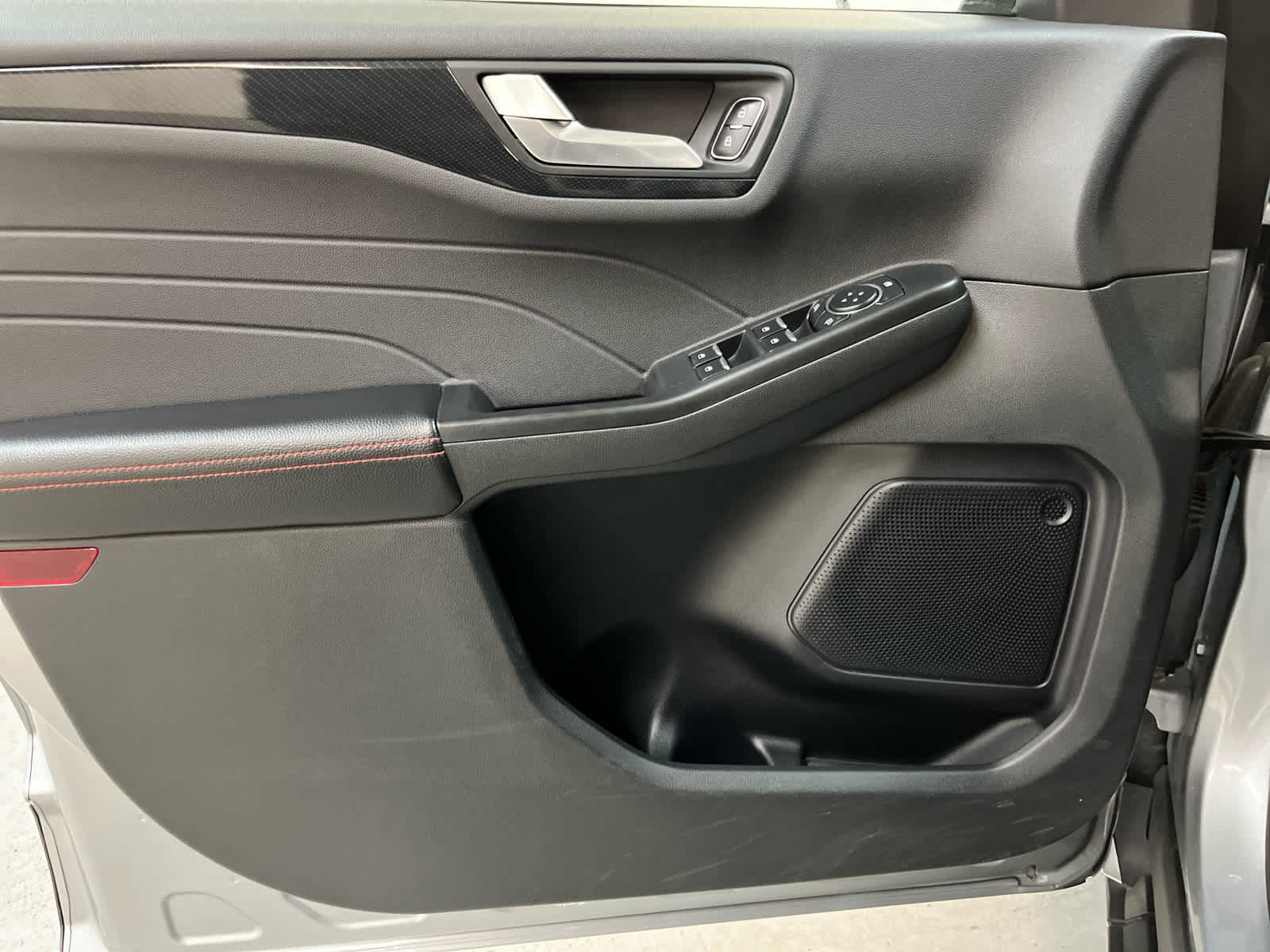 Thumbnail: 2023 Ford Escape - 14